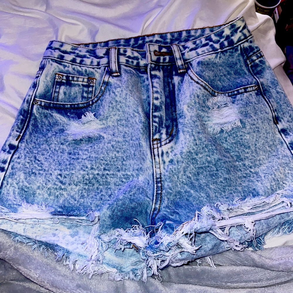 xs denim shorts🌟